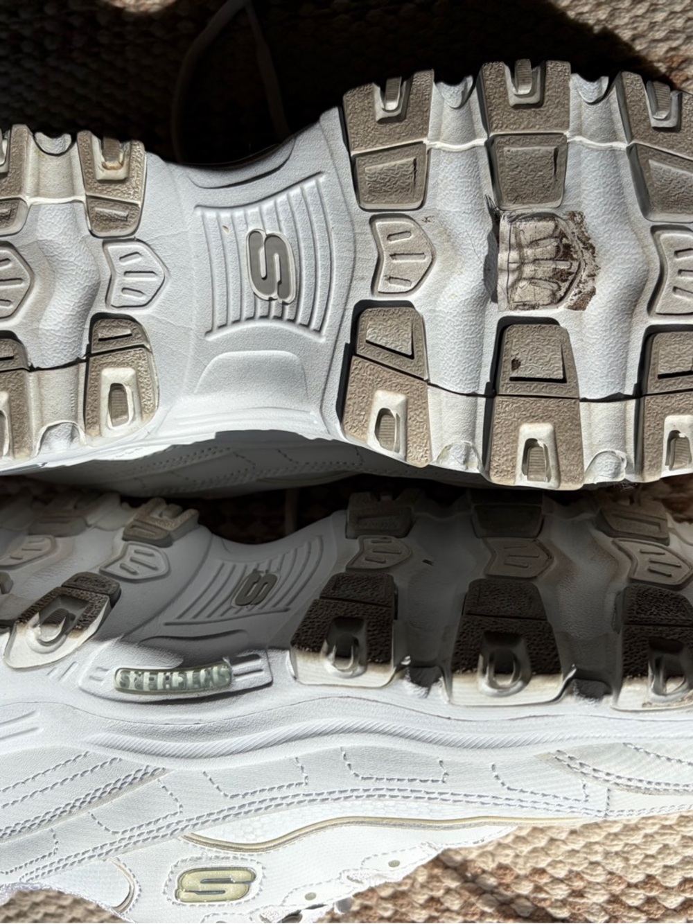 Skechers White 9 wide, Sneakers with Aqua Insole D’Lite, memory foam - Picture 9 of 10